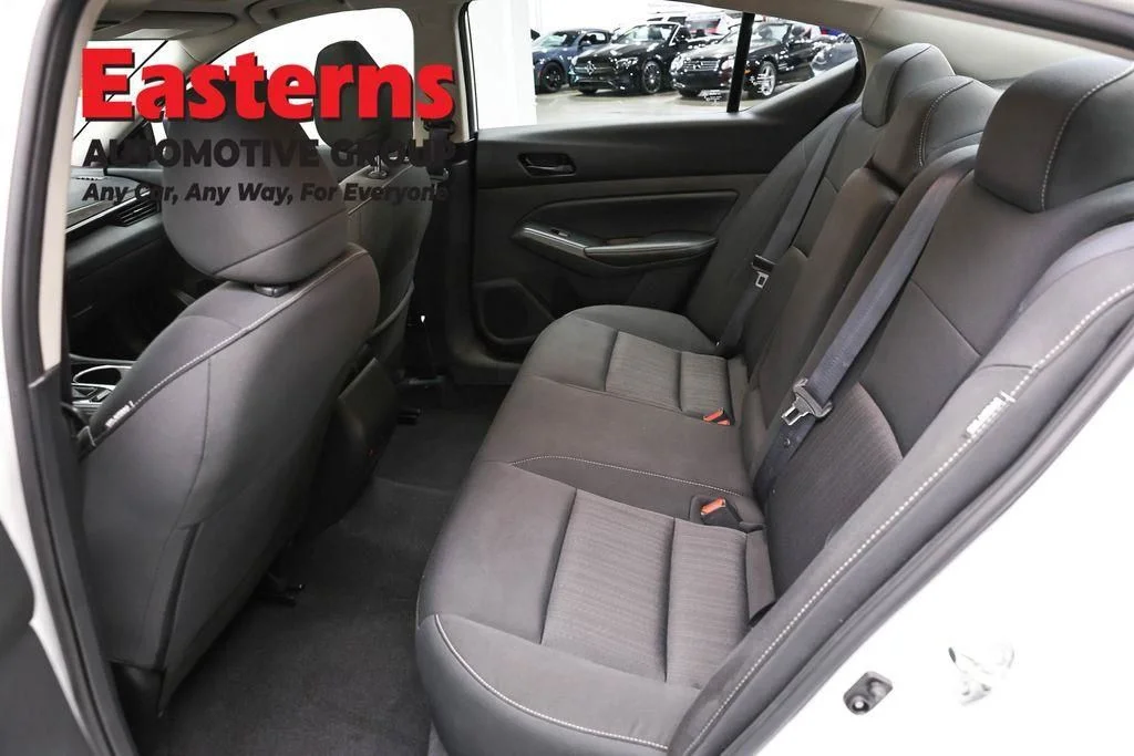 Used 2024 White Nissan 2.5 SV image 23