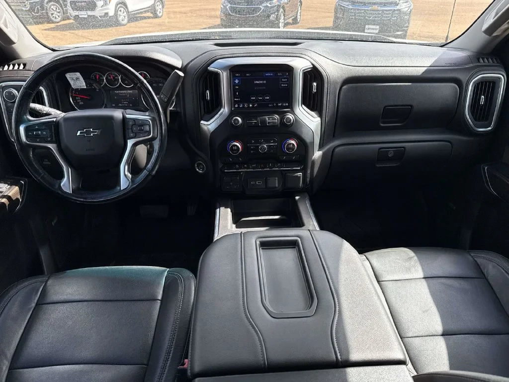 Used 2019 Beige Chevrolet RST image 20