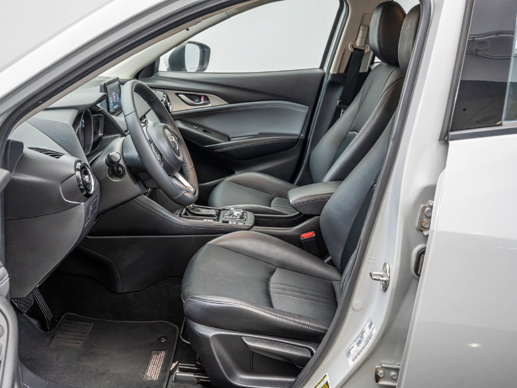 Used 2019 Ceramic Metallic Mazda Touring image 20
