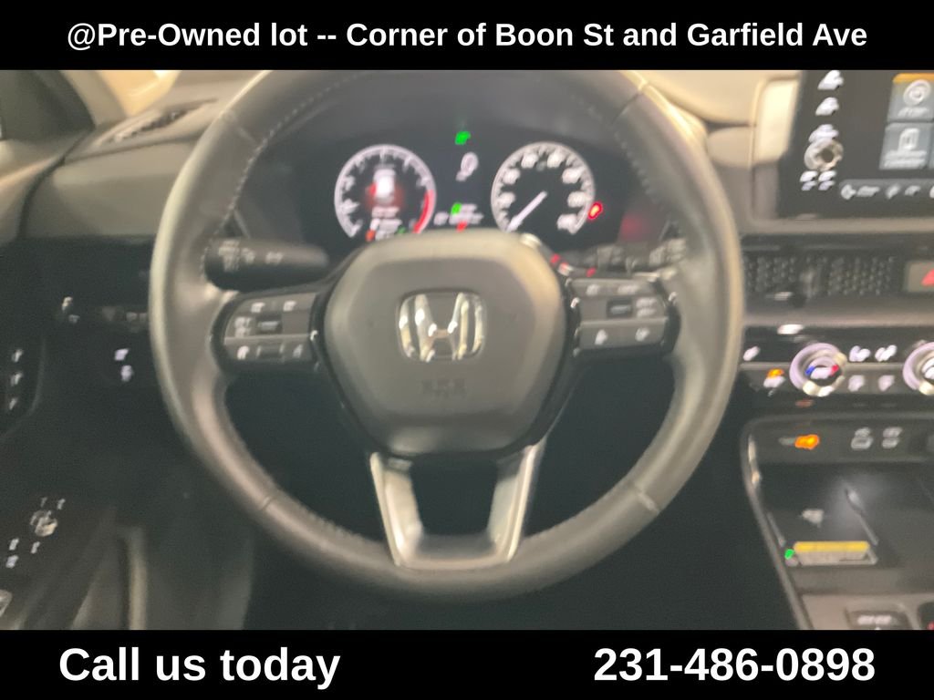 Used 2024  Honda EX-L image 19