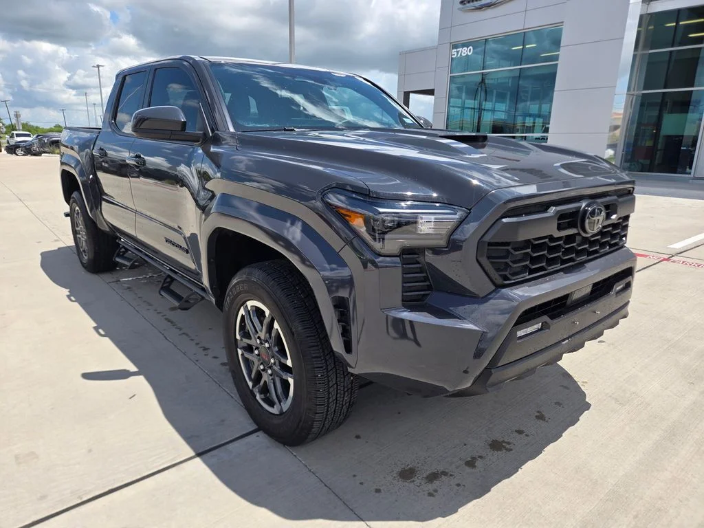 2025 Toyota Tacoma TRD Sport 4x2 Double Cab's photo