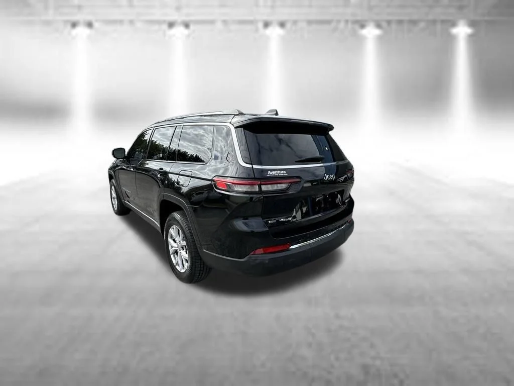 Certified Used 2021 Black Jeep Limited image 5