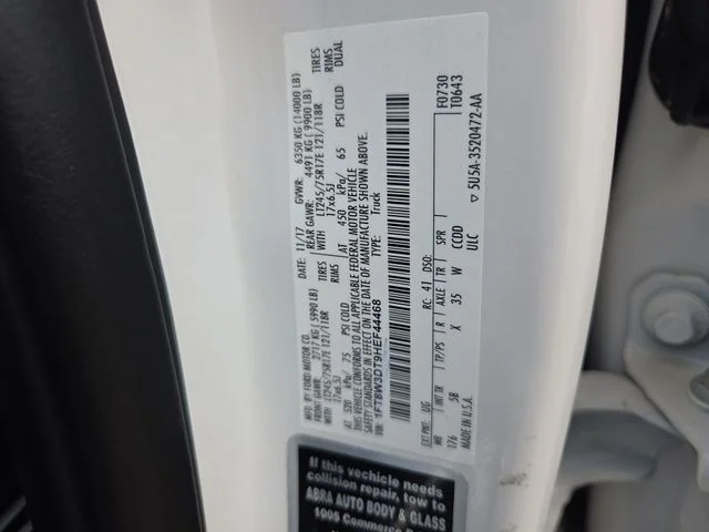 Used 2017 White Ford Lariat image 31