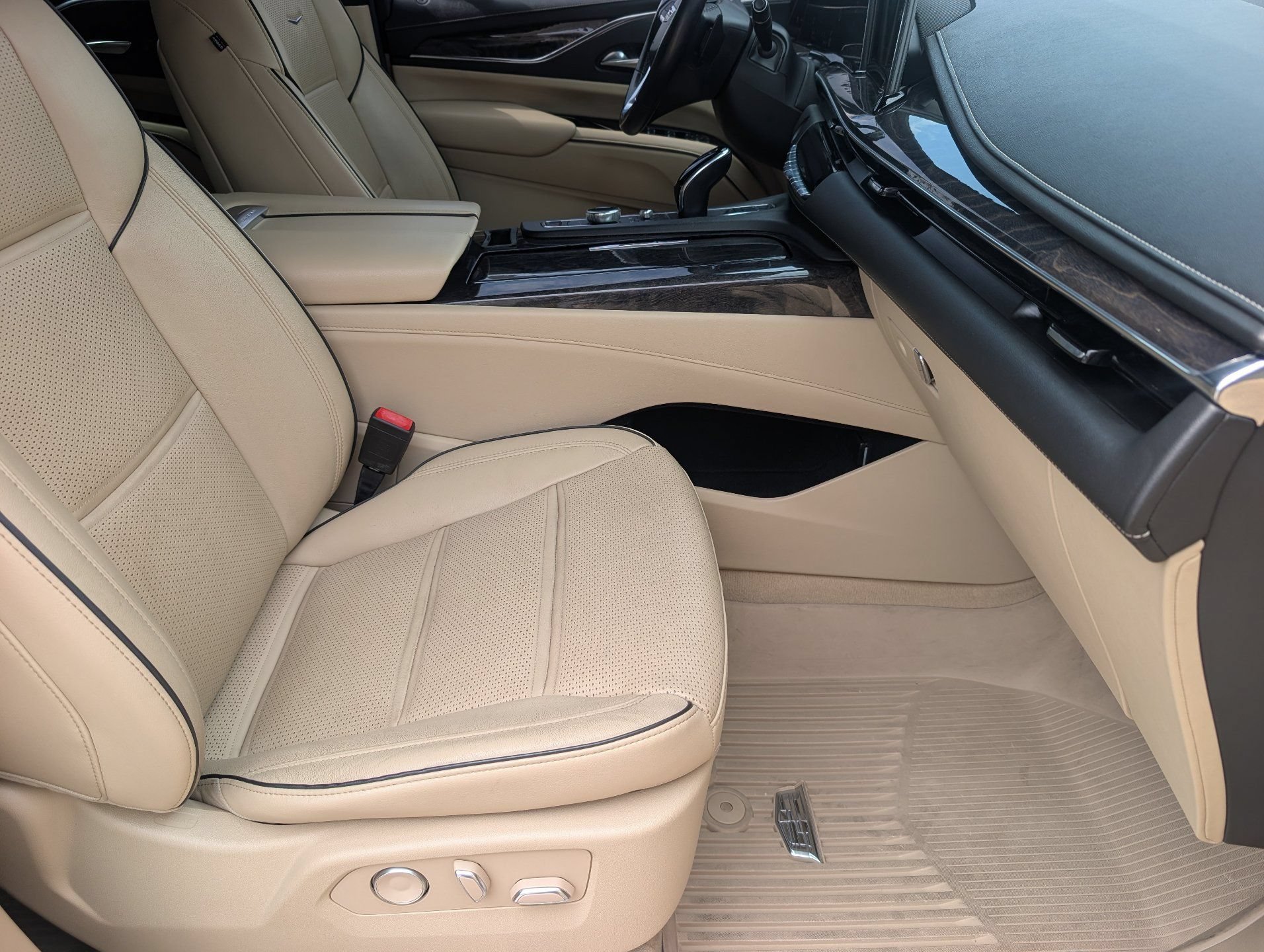 Used 2021 DARK MOCHA METALLIC Cadillac Premium Luxury image 12