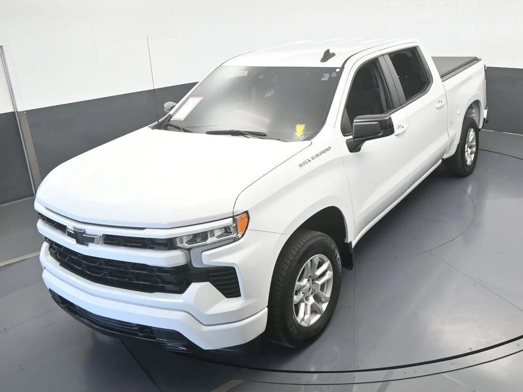 Used 2023 Summit White Chevrolet RST image 46