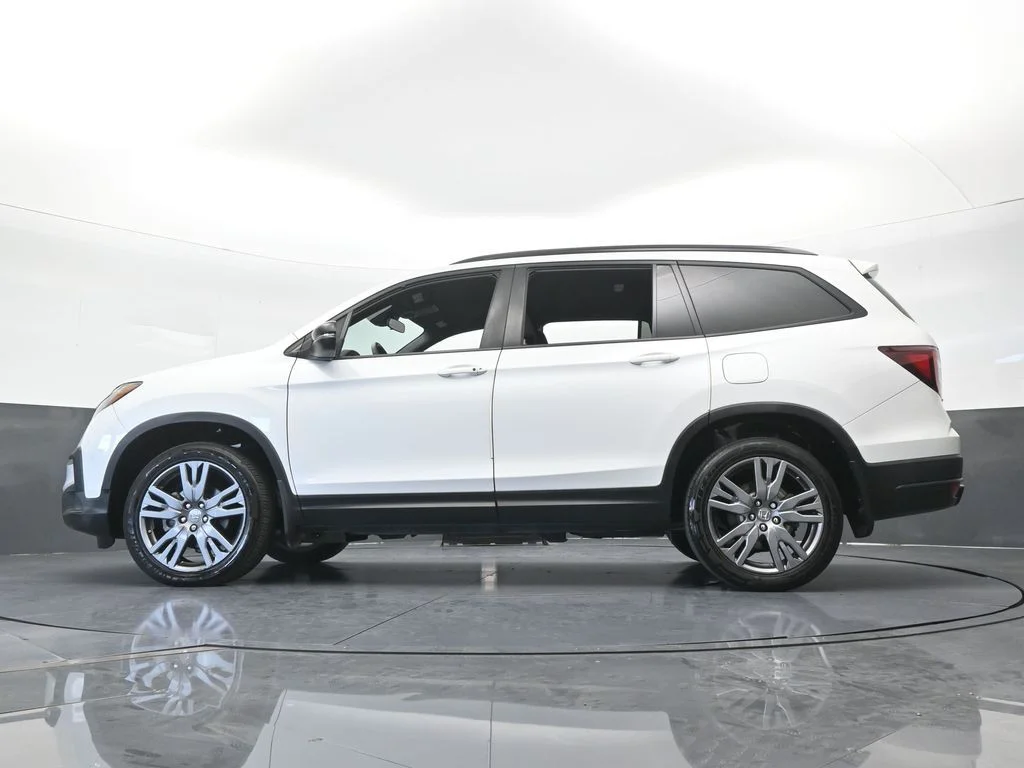 Used 2022 Platinum White Pearl Honda Sport image 60