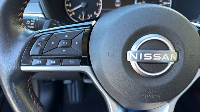Used 2024 Pearl White Tricoat Nissan 2.5 SR image 23