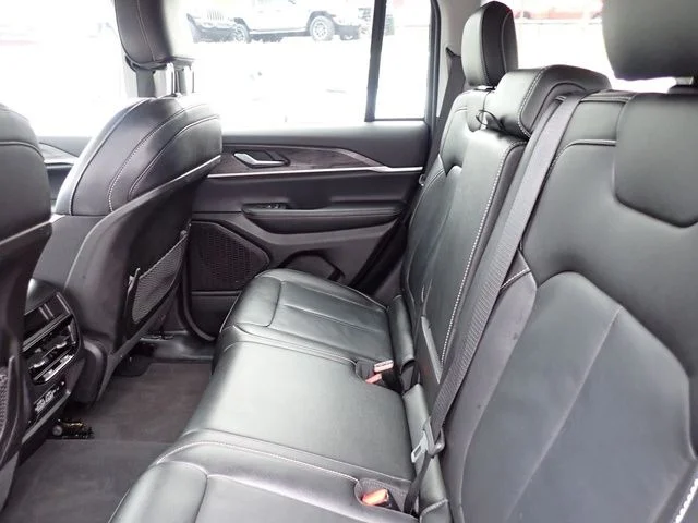 Used 2023 White Jeep Limited image 14