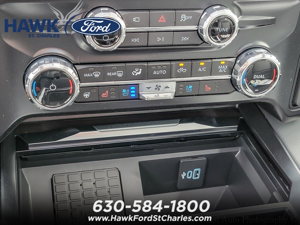 New 2026 Star White Metallic Tri-Coat Ford F-350® Platinum® image 17
