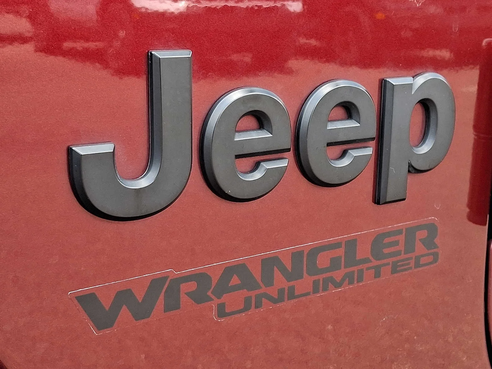 Used 2021 Snazzberry Pearlcoat Jeep Unlimited Willys image 30
