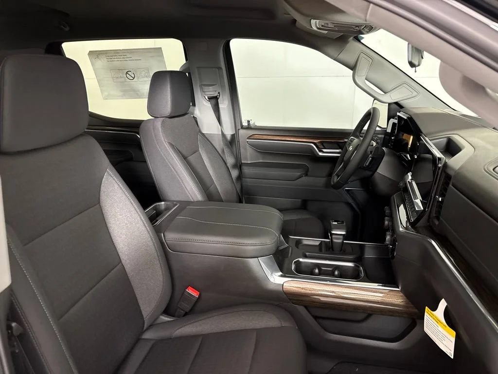 New 2026 Black Chevrolet LT image 21