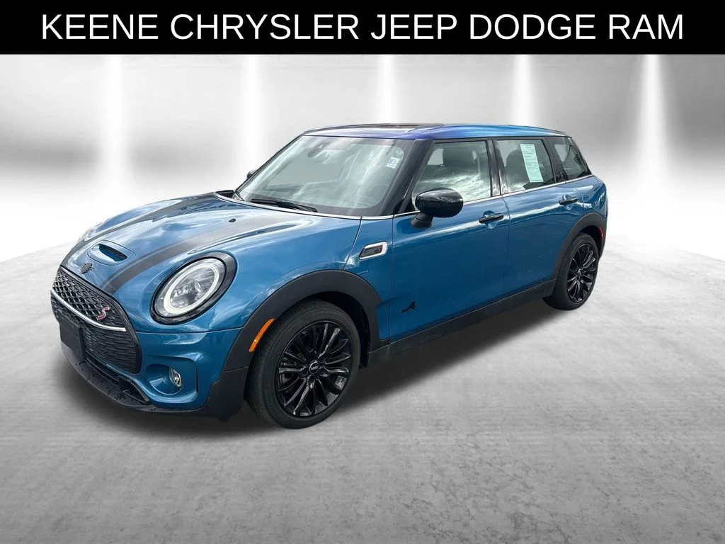 2024 MINI Clubman Cooper S ALL4's photo