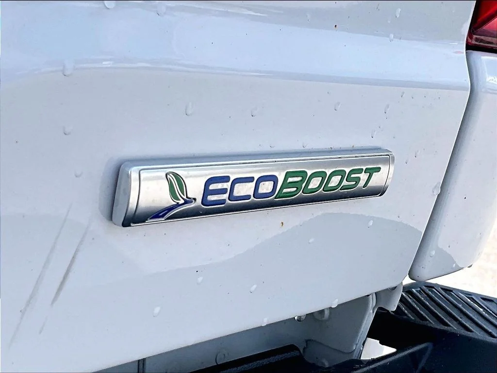Used 2023 White Ford XLT image 9