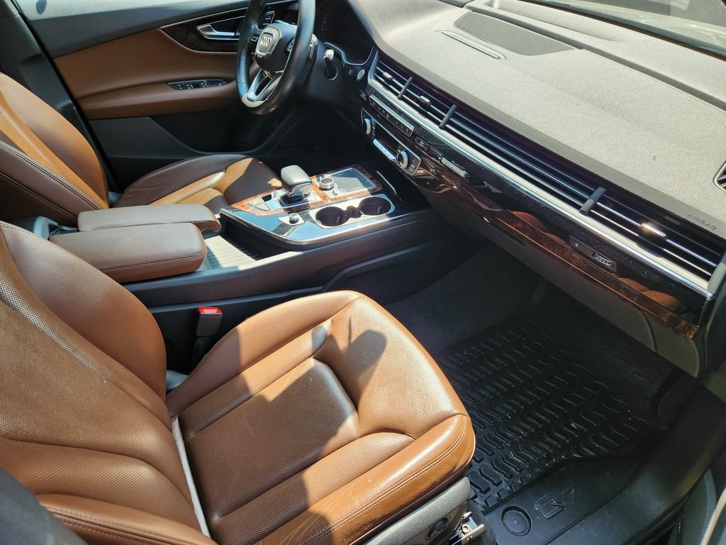 Used 2017 Orca Black Metallic Audi Prestige image 11