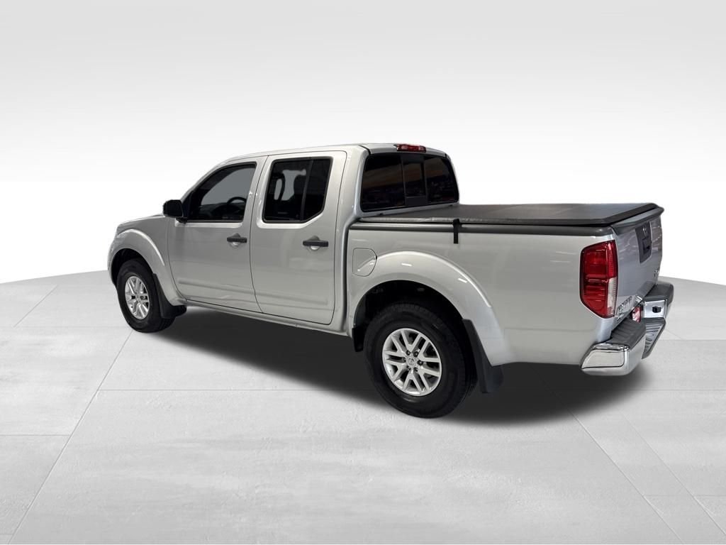 Used 2019 Silver Nissan SV image 4