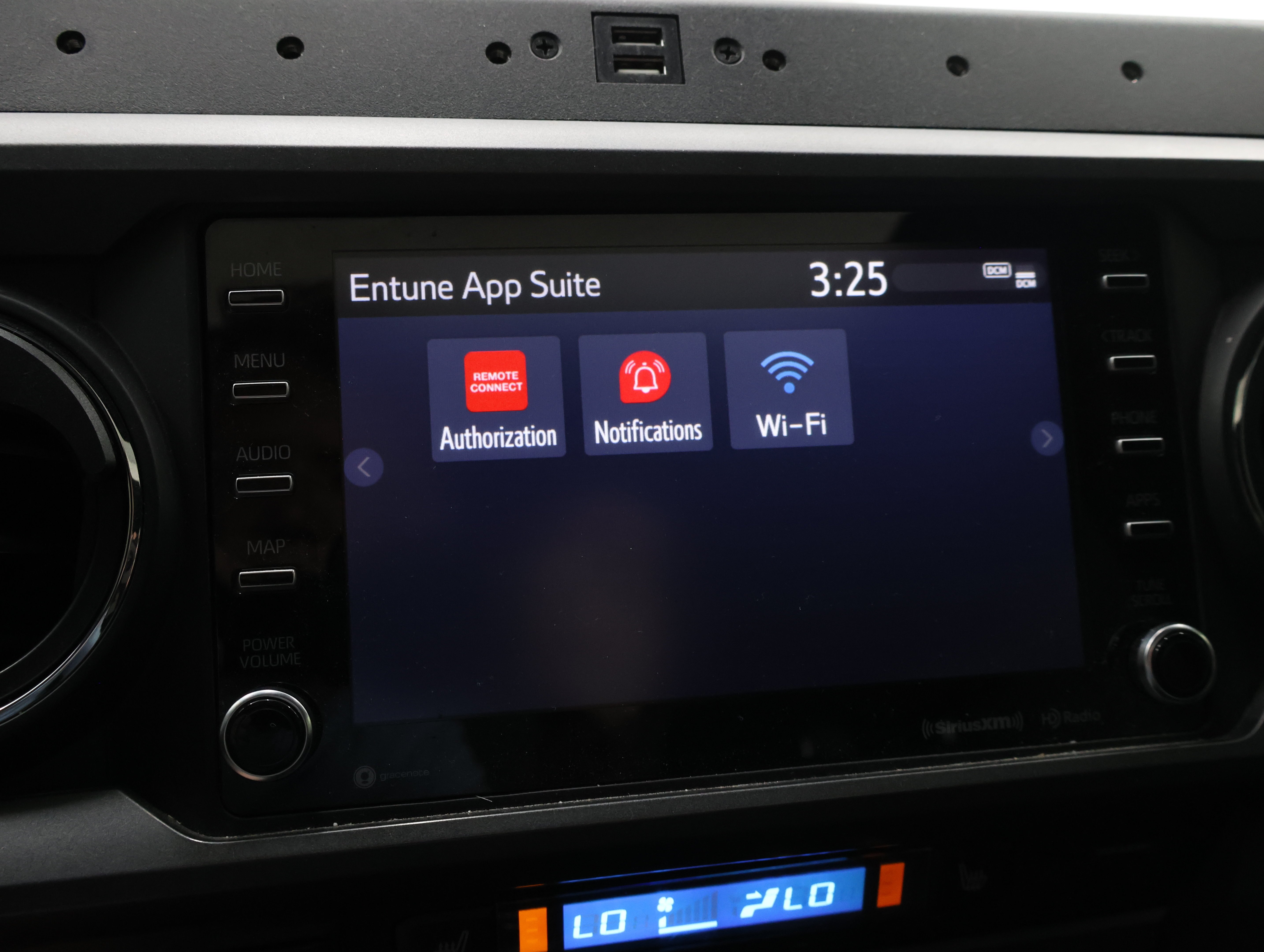 Used 2021  Toyota  image 42