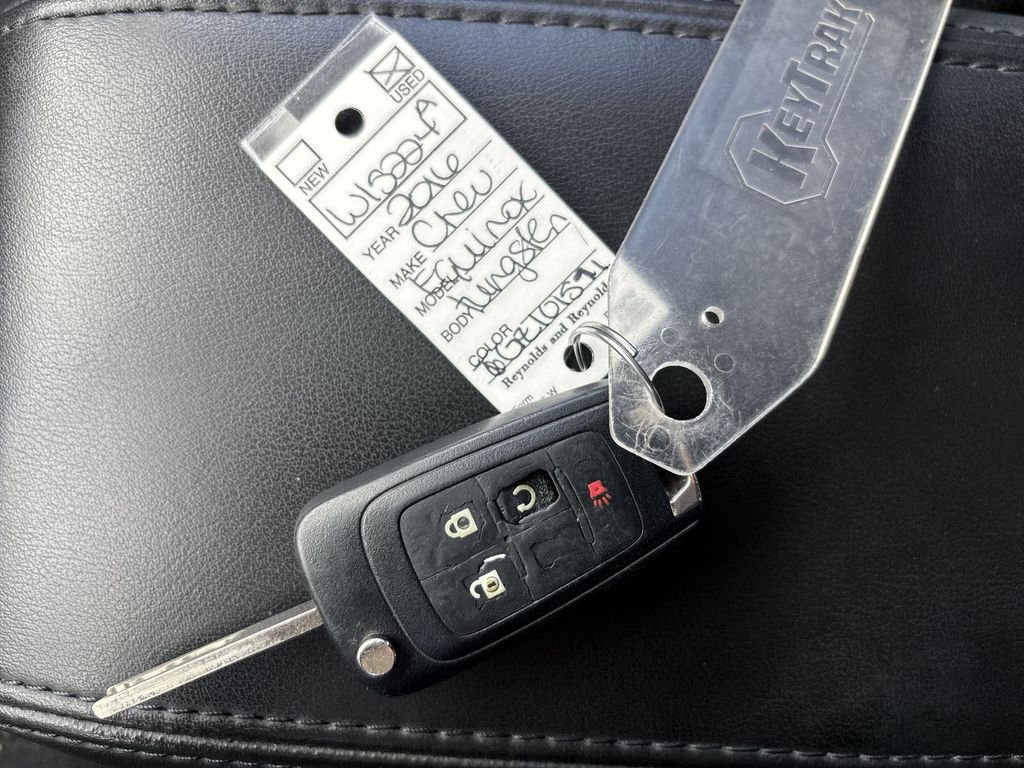 Used 2016 Gray Chevrolet LT image 17