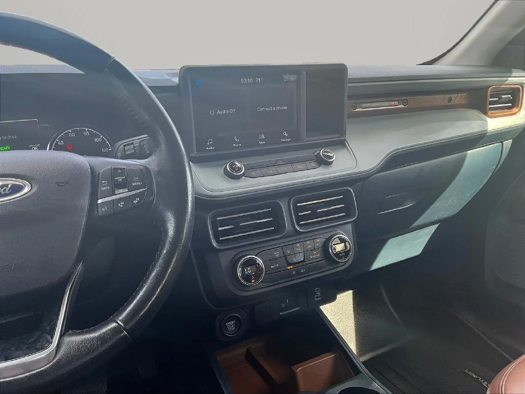 Used 2022 Red Ford Lariat image 12