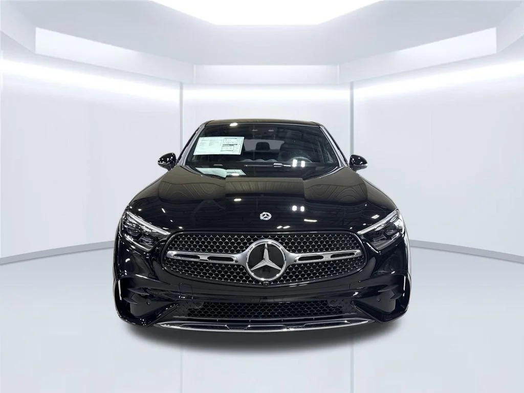 New 2027 Black Mercedes-Benz GLC 300 image 45