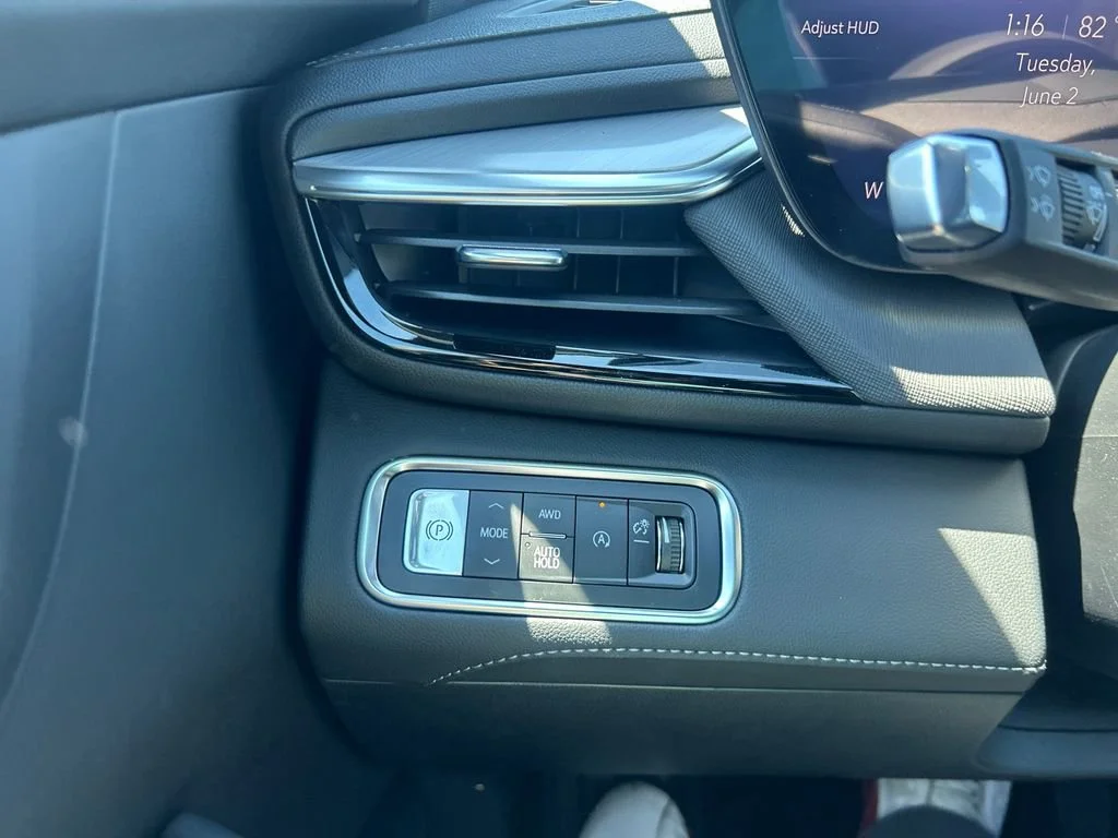 New 2026 Summit White Buick Sport Touring image 19