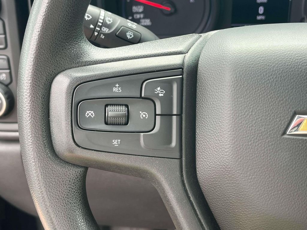 Used 2023 Black Chevrolet Custom image 22
