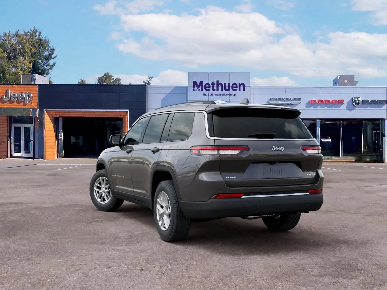 New 2026 Baltic Gray Metallic Clearcoat Jeep Laredo X image 3