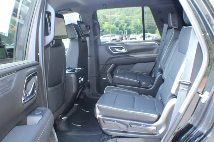Certified Used 2024 Onyx Black GMC SLT image 14