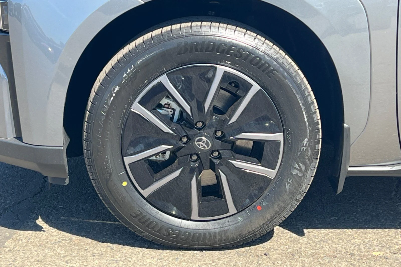 New 2026  Toyota XLE Plus image 25