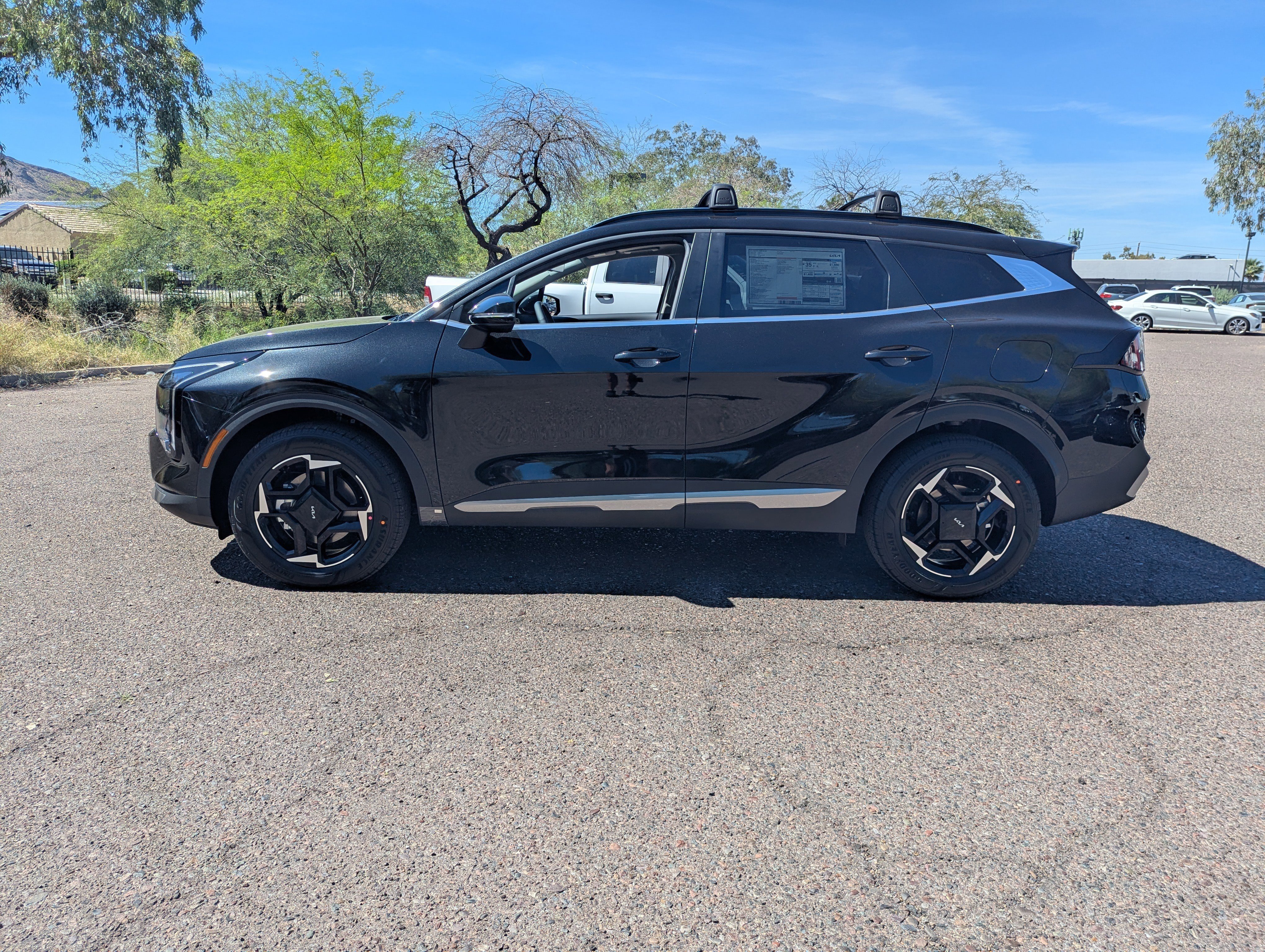 New 2026 Fusion Black Kia EX image 5