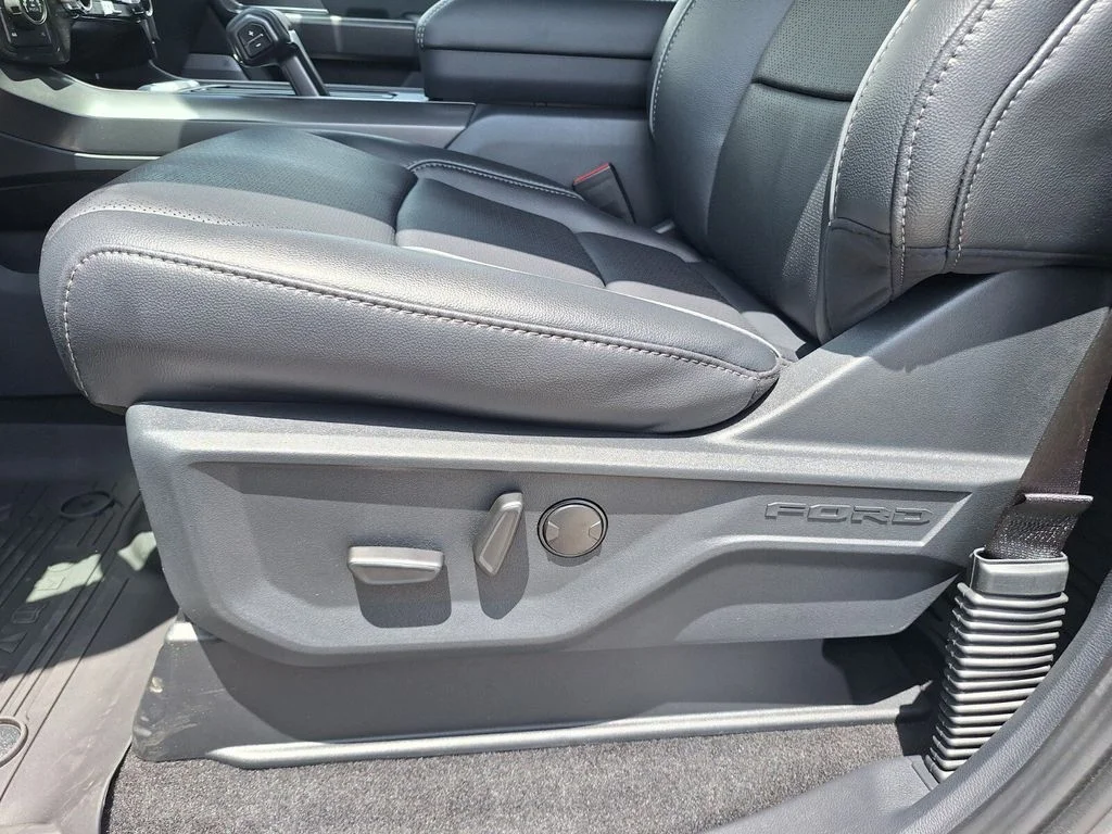 New 2026 Gray Ford Lariat image 23