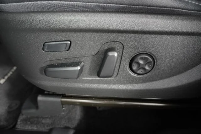 Used 2022 Gray Hyundai Limited image 21