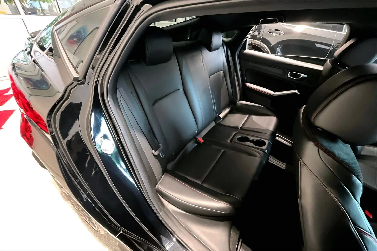 Used 2024 Majestic Black Pearl Acura Type S image 25