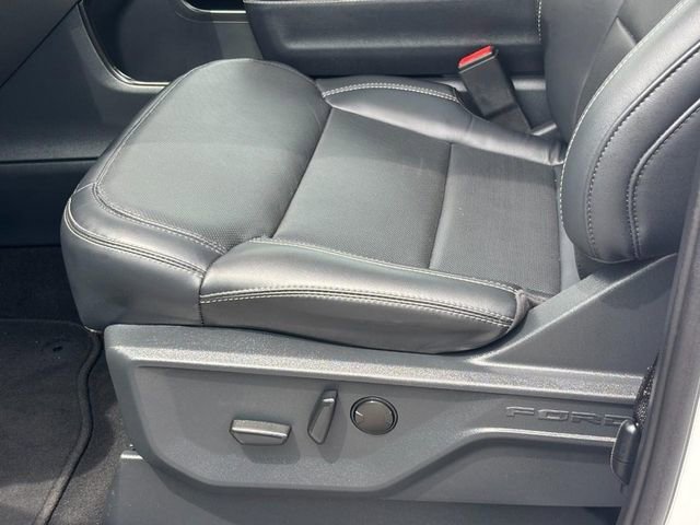 2025 Ford Expedition Platinum - Photo 16