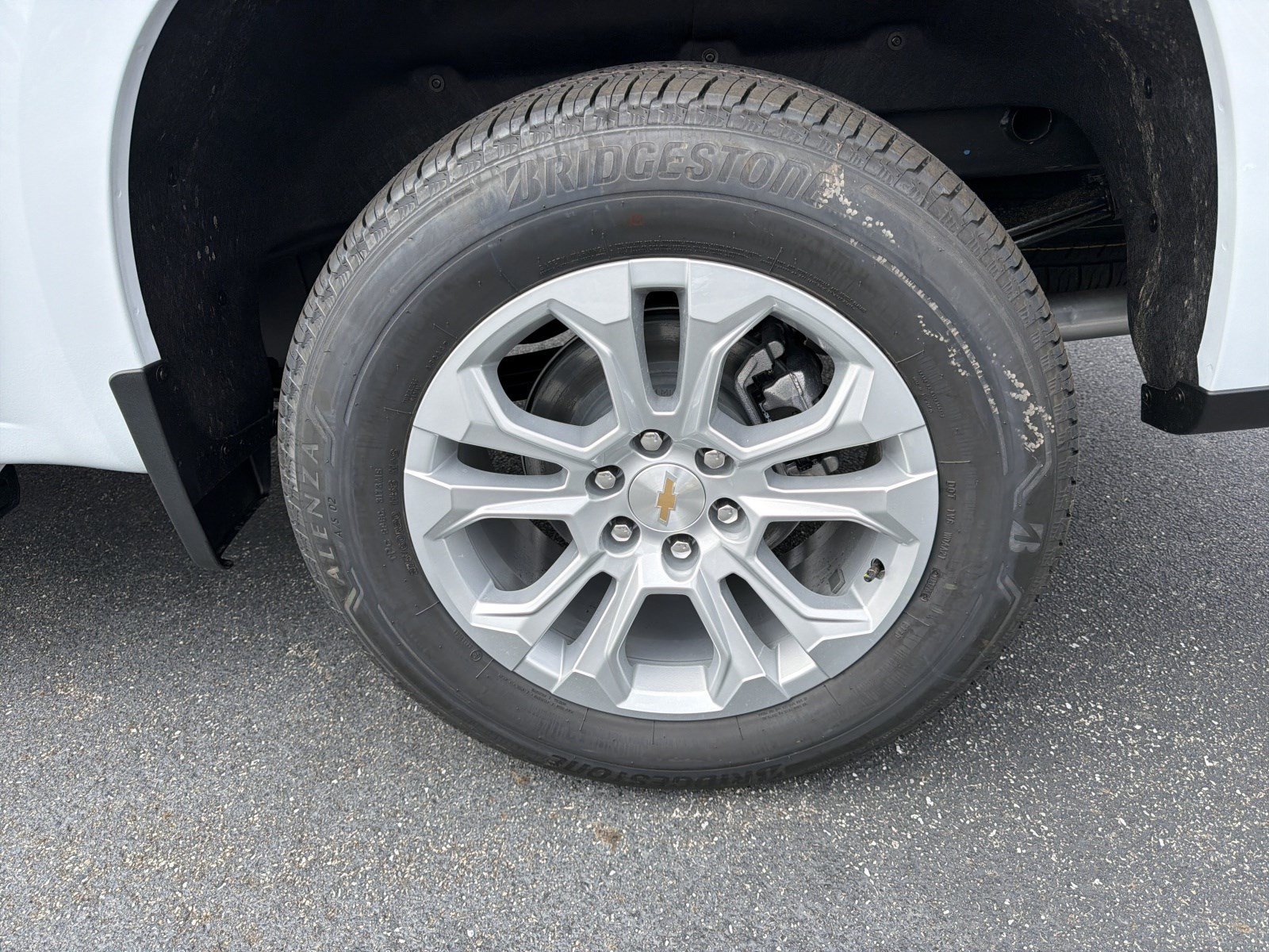 2026 Chevrolet Silverado 1500 LTZ - Photo 19