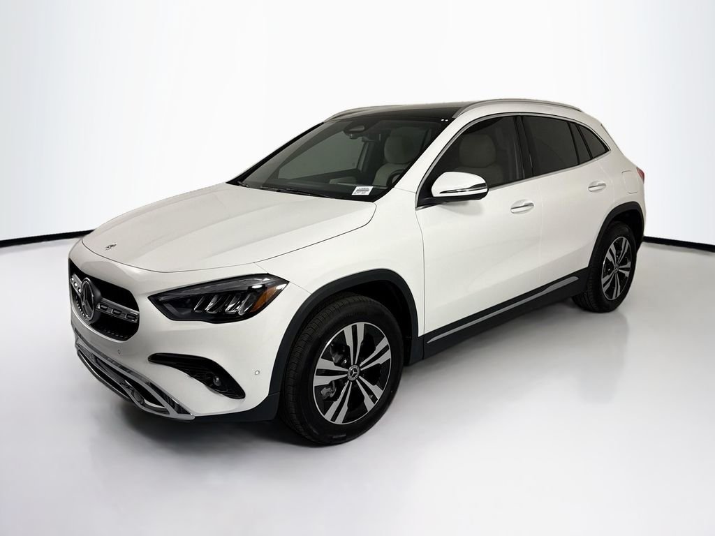 2026 Mercedes-Benz GLA GLA 250's photo