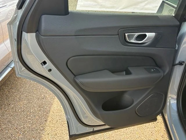 New 2026 Vapour Grey Volvo Plus image 25
