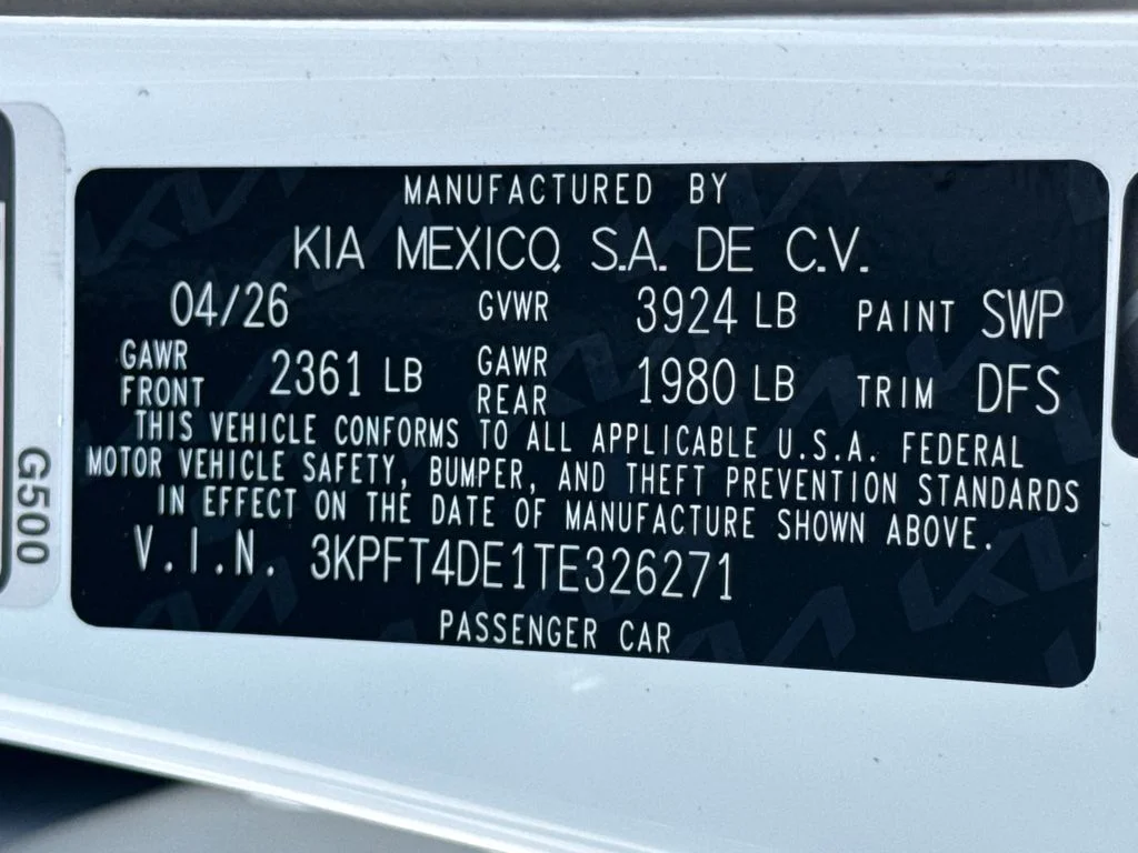 New 2026 Snow White Pearl Kia LXS image 30