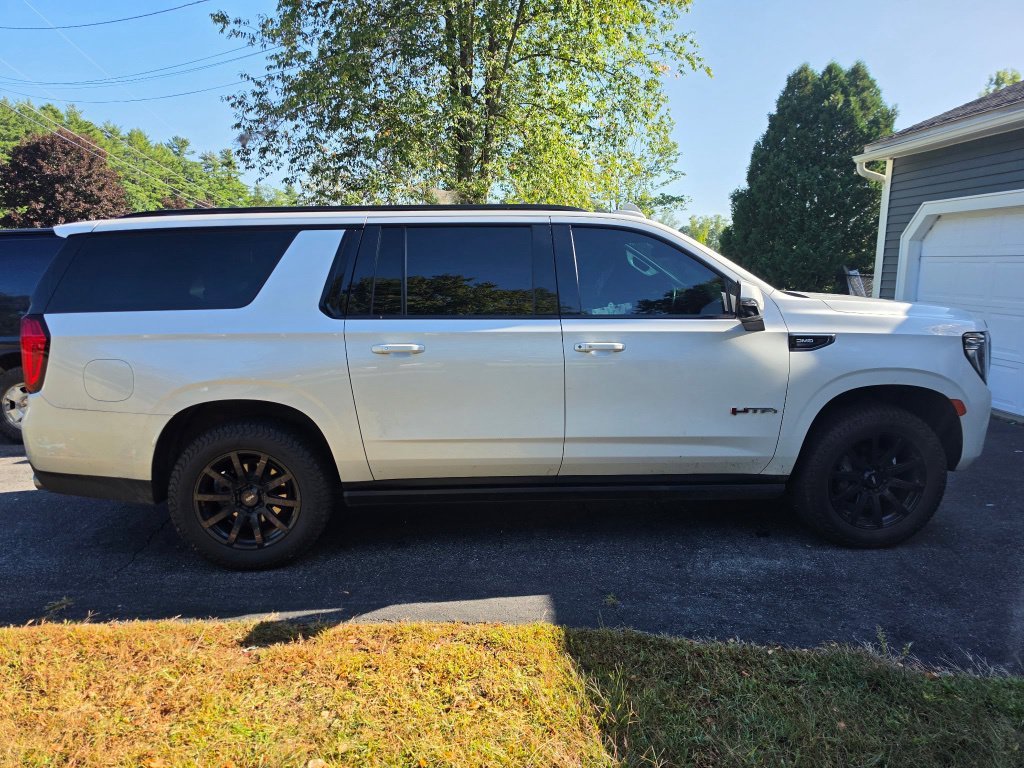 2023 GMC Yukon XL