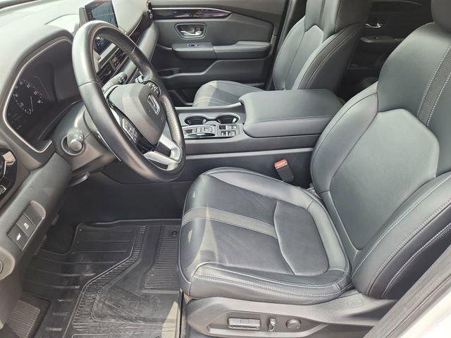 Used 2023 White Honda Touring image 20