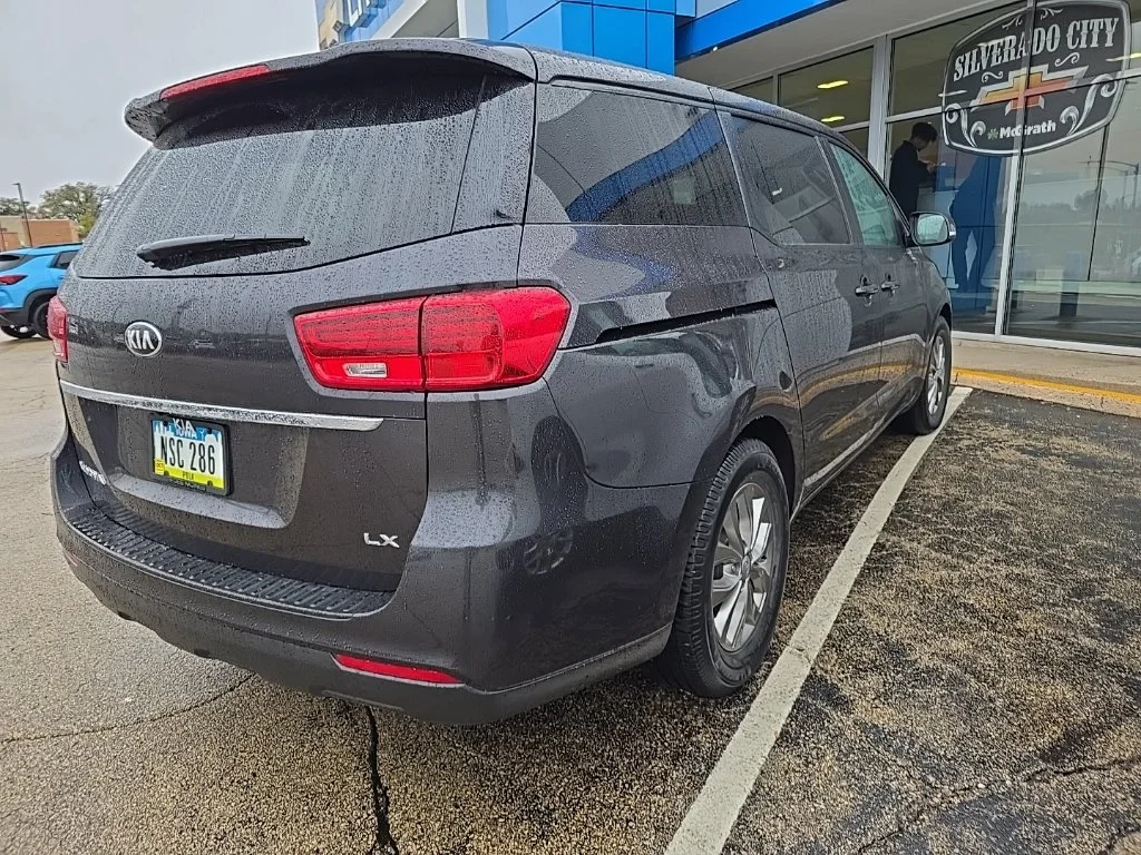Used 2021 Gray Kia LX image 5