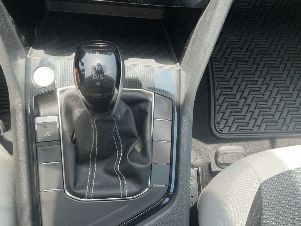 New 2026 Gray Volkswagen 1.5T S image 28