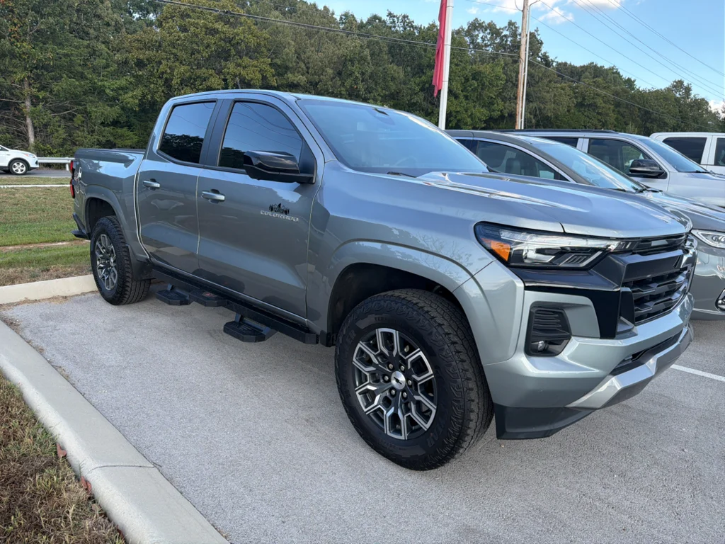 Used 2024 Sterling Gray Metallic Chevrolet 4WD Z71 image 3