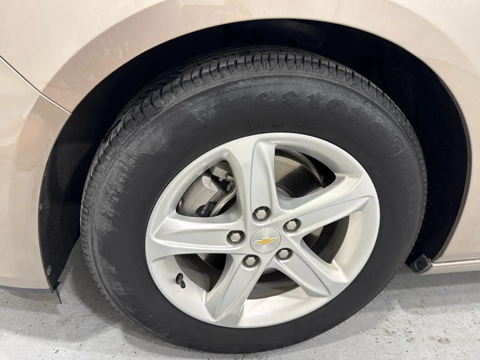 Used 2022 MINERAL GRAY METALLIC Chevrolet LS image 10