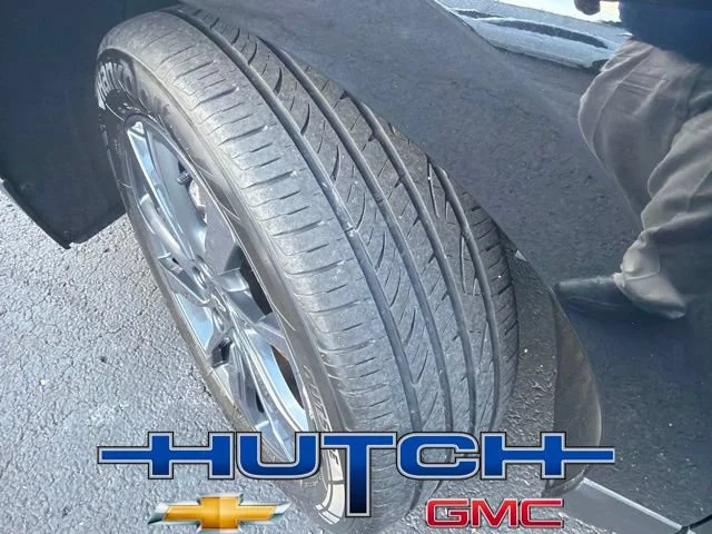 Used 2024 Mosaic Black Metallic Chevrolet RS image 10