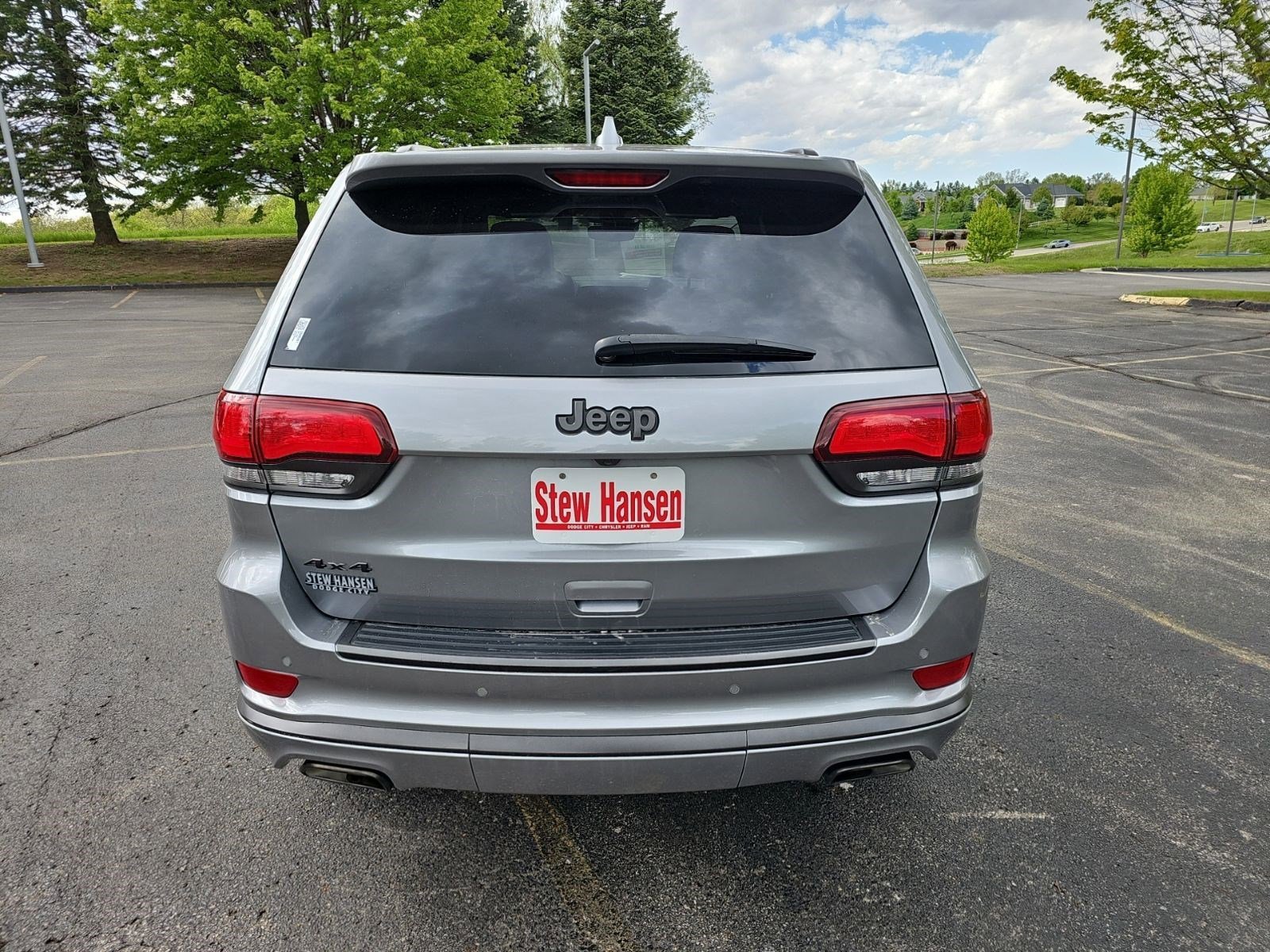 Used 2021 Billet Silver Metallic Clearcoat Jeep High Altitude image 4