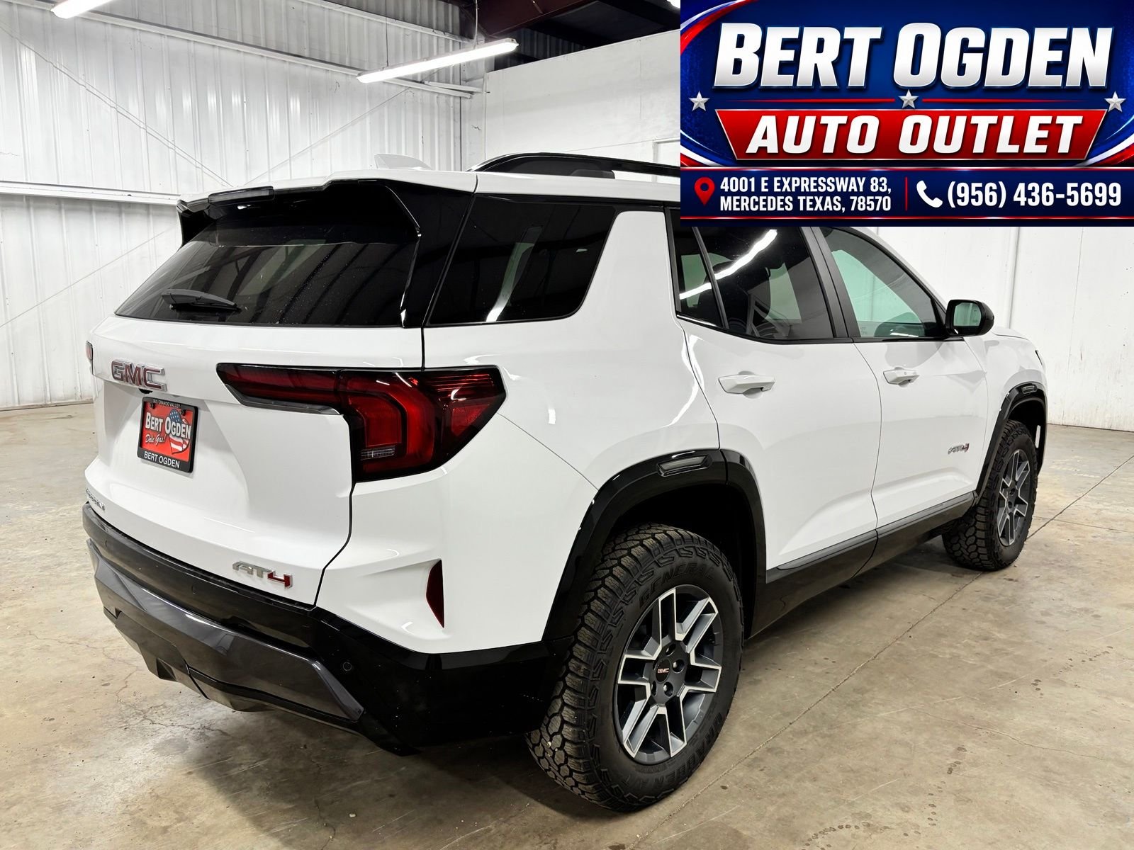 Used 2026 White GMC AT4 image 7
