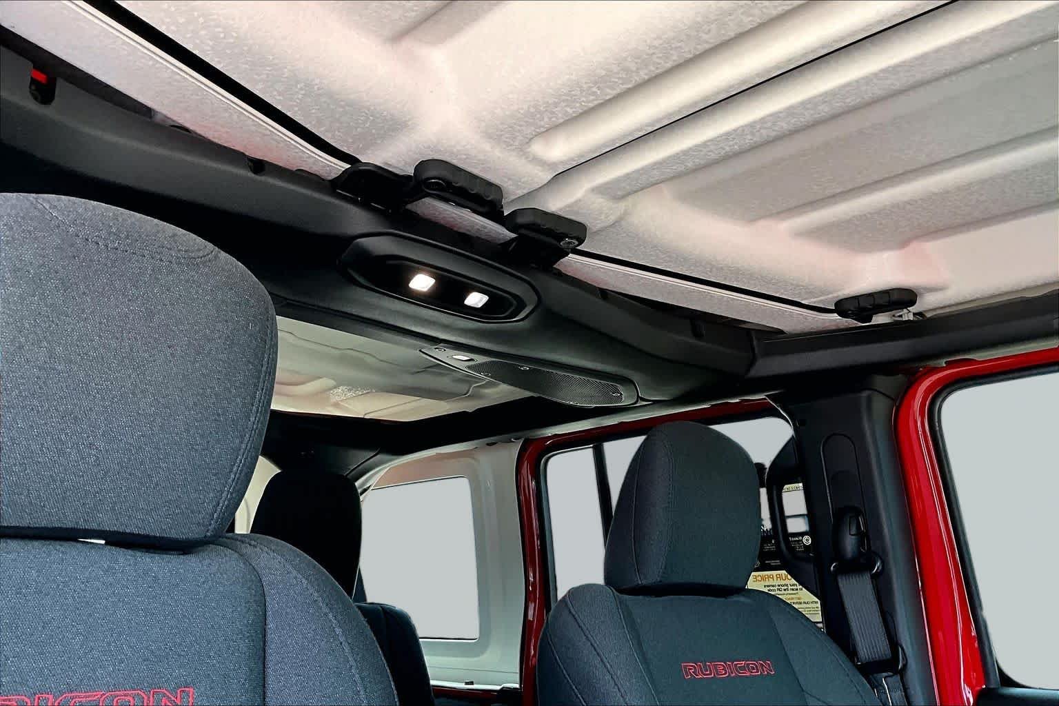 Used 2024 Firecracker Red Clearcoat Jeep Rubicon image 9