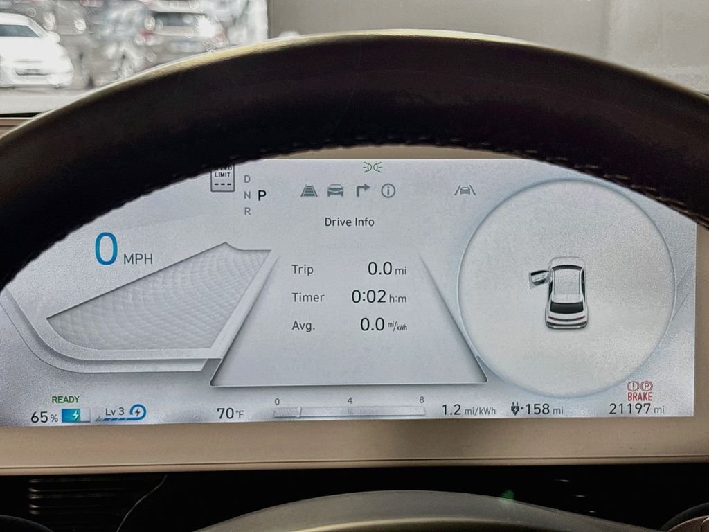 Used 2024 Gray Hyundai SEL image 14