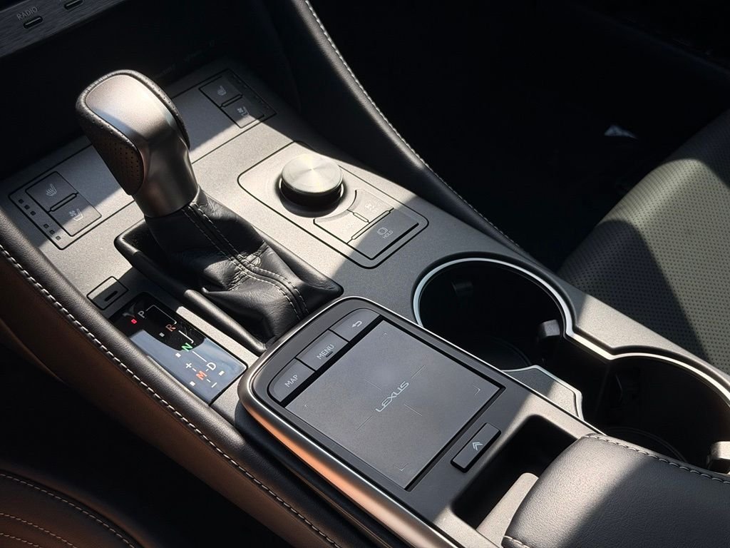Used 2024 White Lexus 350 F Sport image 38