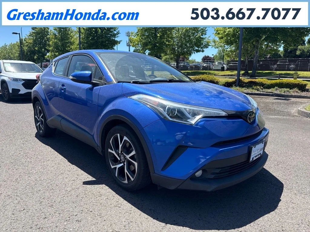 Used 2018 Blue Eclipse Metallic Toyota XLE Premium image 1